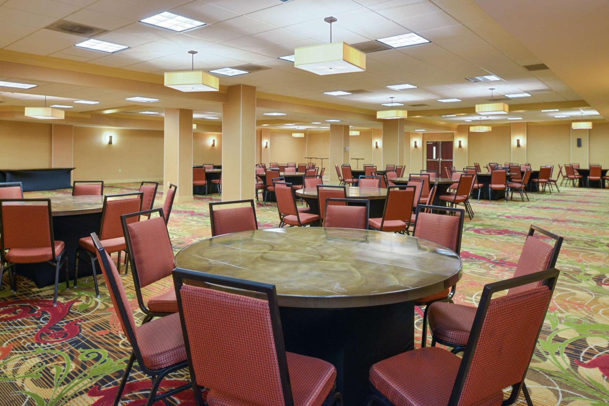 Hampton Inn Фредерик Екстериор снимка